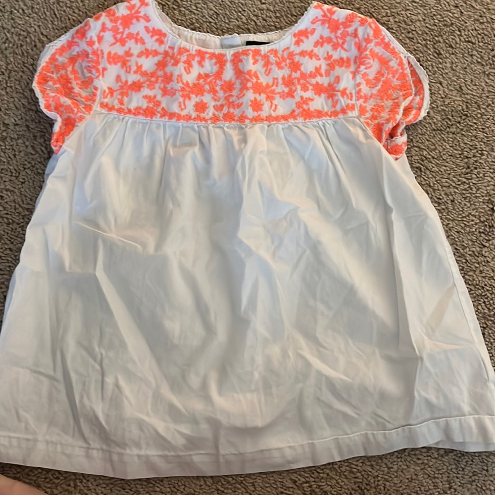 Girls flower embroidered Polo top. Worn once